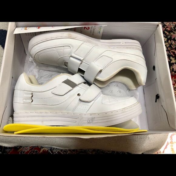 Quality shoes (12.5)GDEFY by Gravity Defyer - Picture 1 of 10